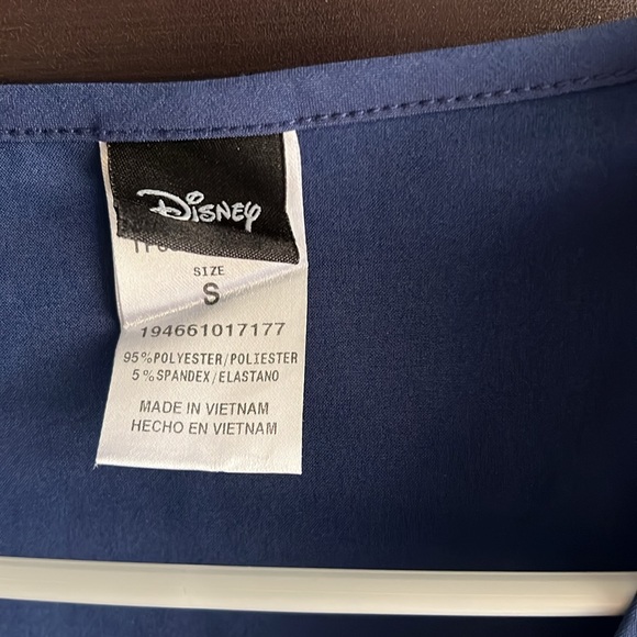 Set of 3 Disney scrub tops, polyester/spandex size small - Picture 2 of 16